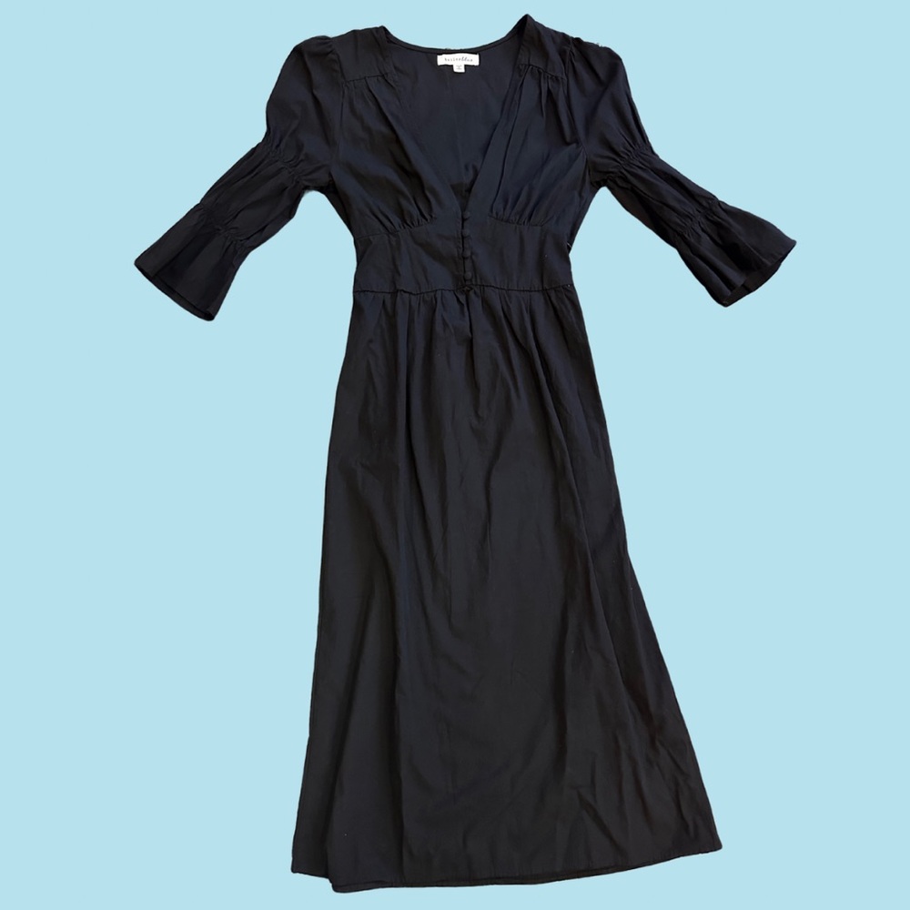 Casual midi black dress